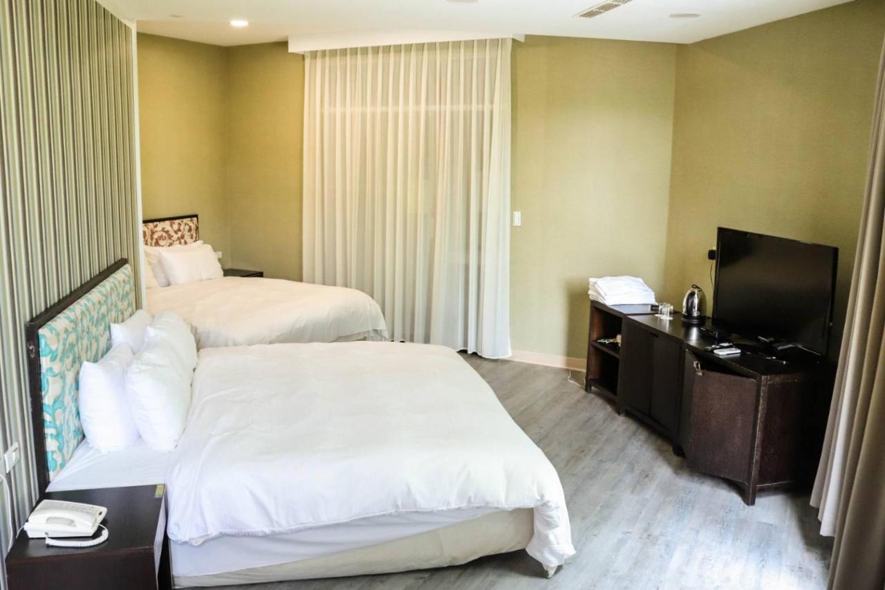 The Loft Seaside Suites Jinshan Luaran gambar